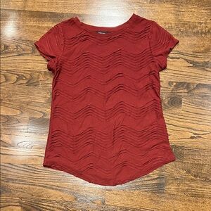 SIMPLY VERA by Vera Wang red top